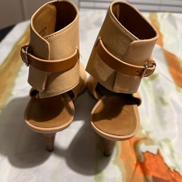 COACH Milah Open Toe Ankle Shoes -  EUC - Picture 5 of 13